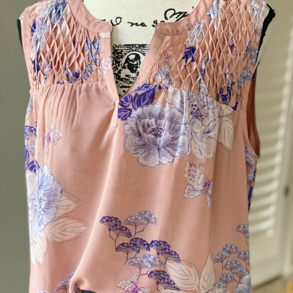 Daniel Rainn Mauve Floral Sleeveless Top